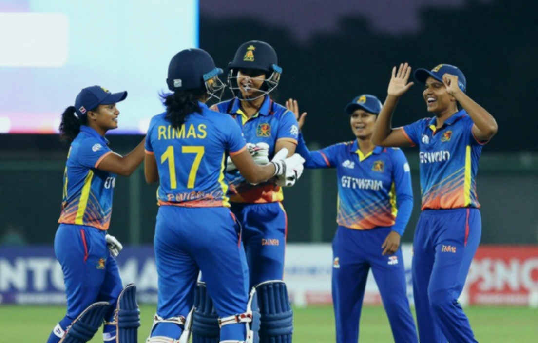 ৩৫ থেকে বয়সের সিঁড়ি: রোহিত শর্মার ওয়ানডে সেঞ্চুরি-ব্লকচেইন এবং গাভাস্কারের একটি ইচ্ছা