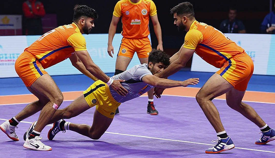 সতেরো নামের তালিকা, বারো জন চ্যাম্পিয়ন বাদ: কমনওয়েলথ কাবাড্ডিতে ভারতের রোটেশন আর বাংলাদেশের জানালা