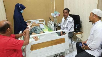Darma Wijaya punya rutinitas jenguk teman sakit