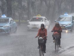 Senin 1 September BMKG prediksi cuaca berawan dan hujan di sejumlah kota
