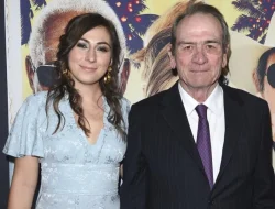 Putri Aktor Tommy Lee Jones Ditemukan Tewas di Hotel Mewah Diduga Akibat Overdosis