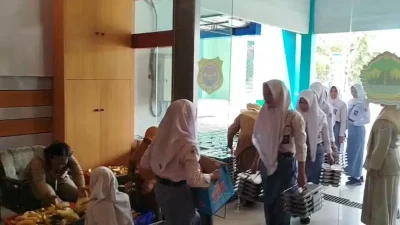 Dana MBG di Purworejo