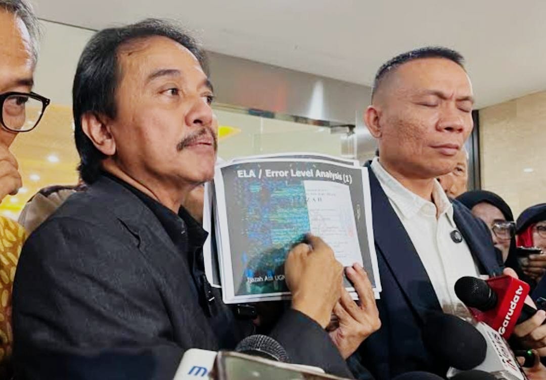 Rismon Sentil Roy Suryo