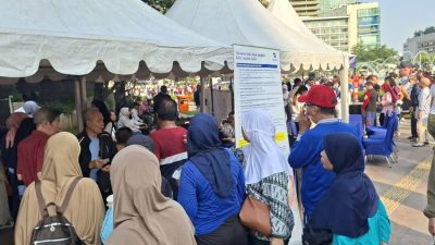 Lansia Dapat Kartu Gratis