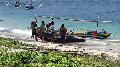 Menembus 40 Mil Samudera