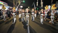 Ketua DPRD Sumedang Terjatuh dari Kuda Saat Kirab Mahkota Binokasih