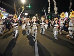 Ketua DPRD Sumedang Terjatuh dari Kuda Saat Kirab Mahkota Binokasih